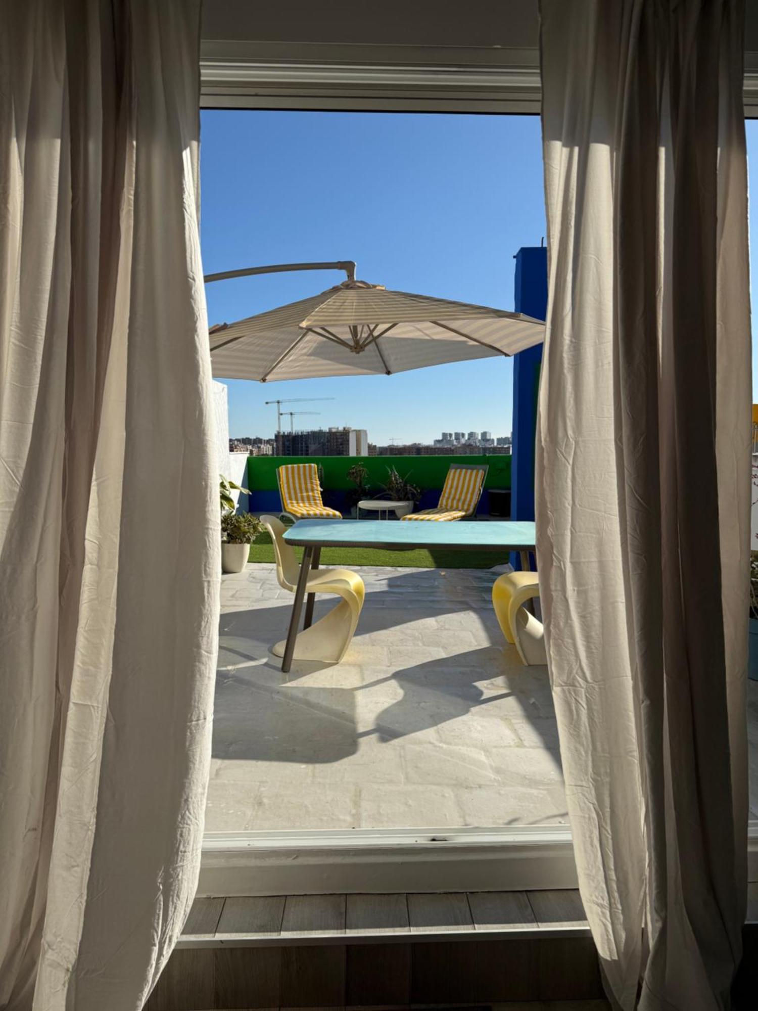 Petite Penthouse With The Sunniest Terrace In Valencia Apartment Exterior photo